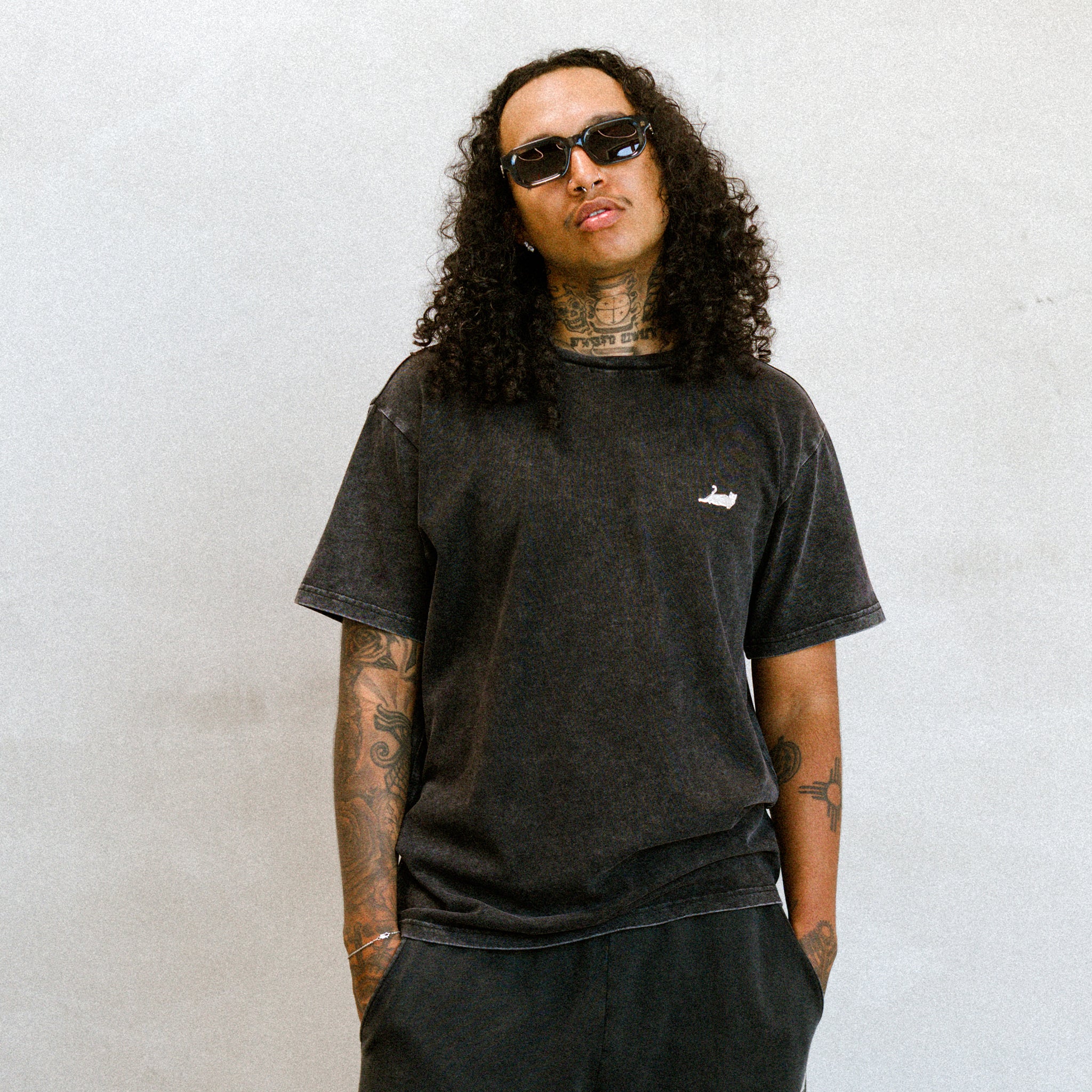 Castanza Short Sleeve Tee (Black Vintage Wash) - Image 2