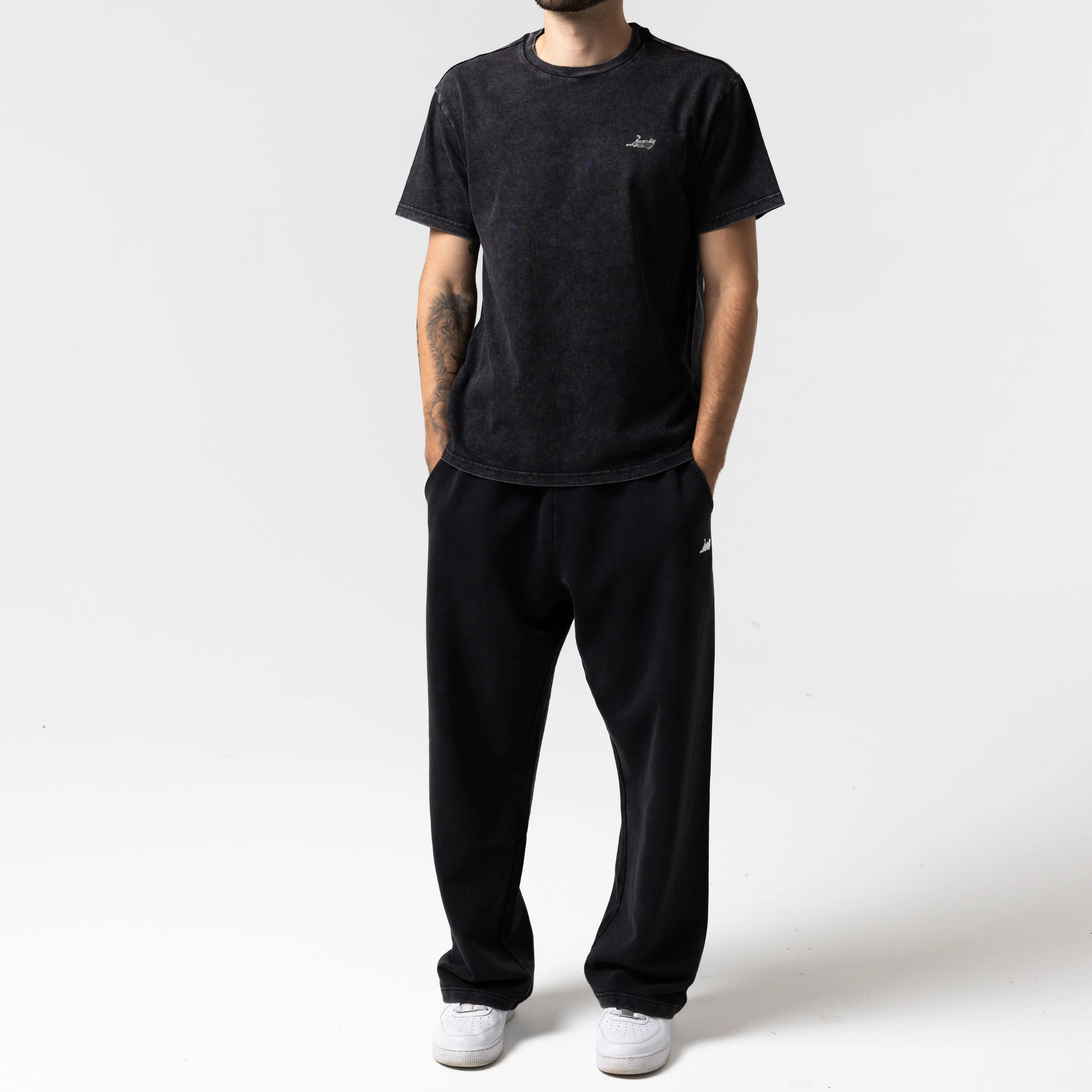 Castanza Short Sleeve Tee (Black Vintage Wash) - Image 5