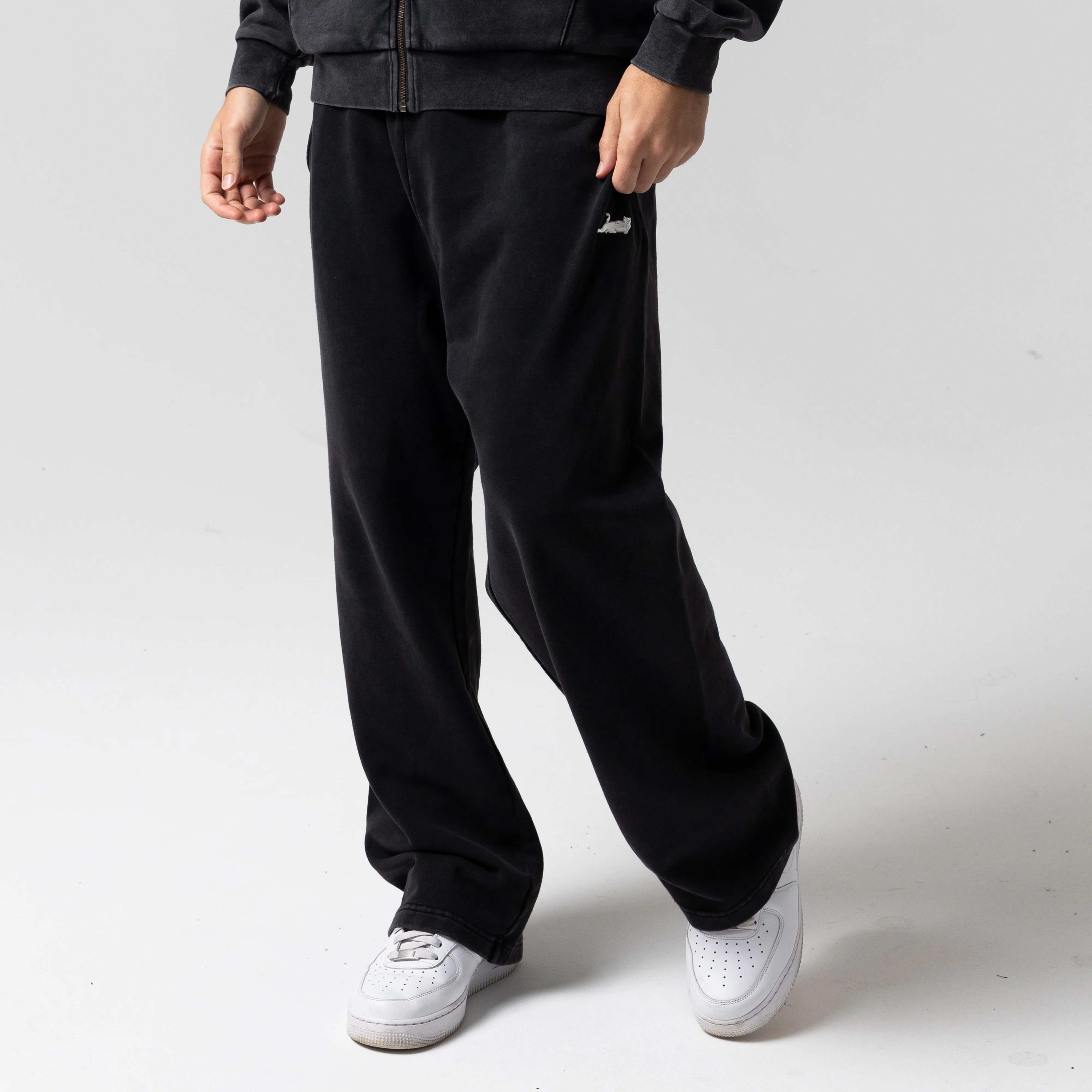Castanza Straight Leg Sweatpants (Black Vintage Wash) - Image 2