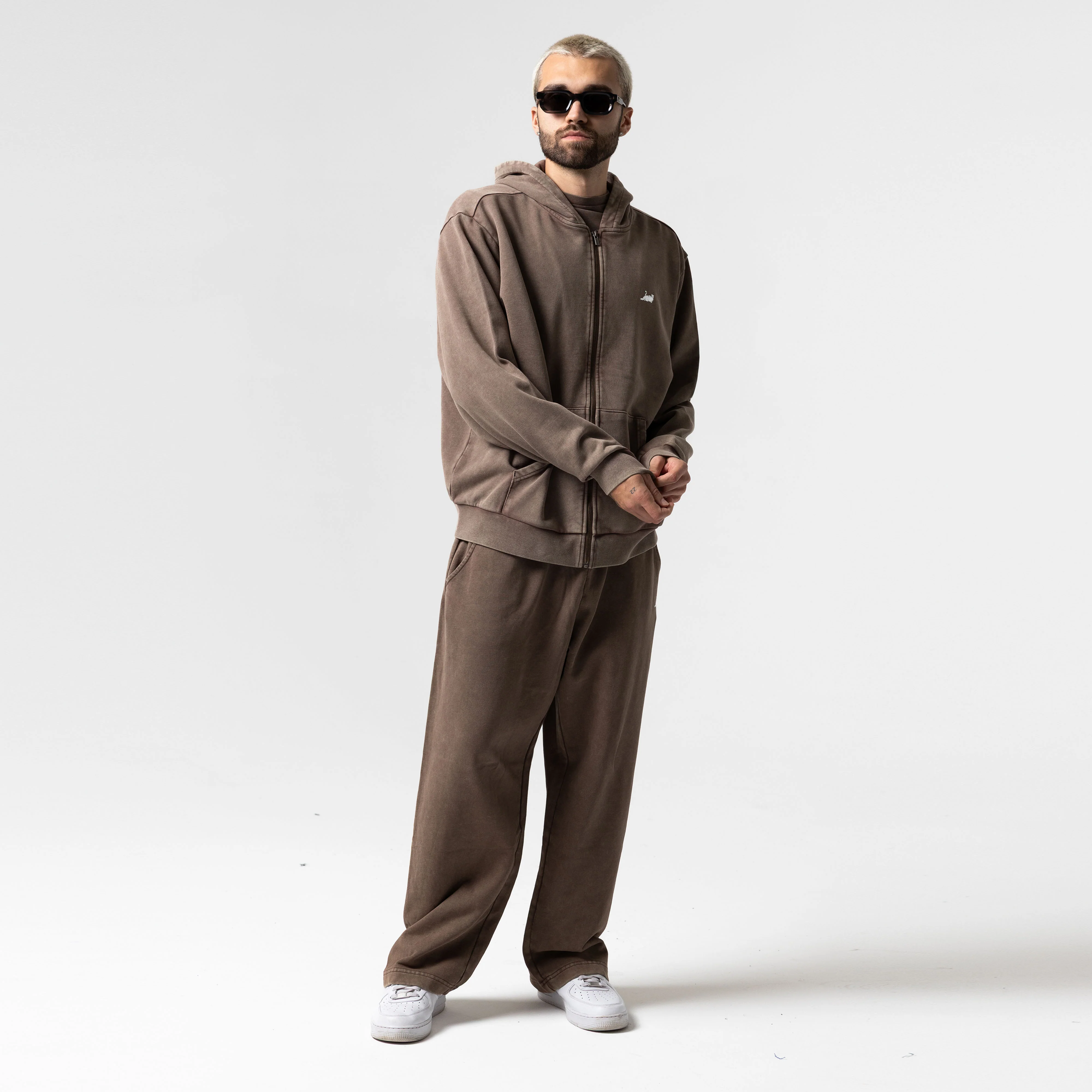 Castanza Straight Leg Sweatpants (Brown Vintage Wash) - Image 7