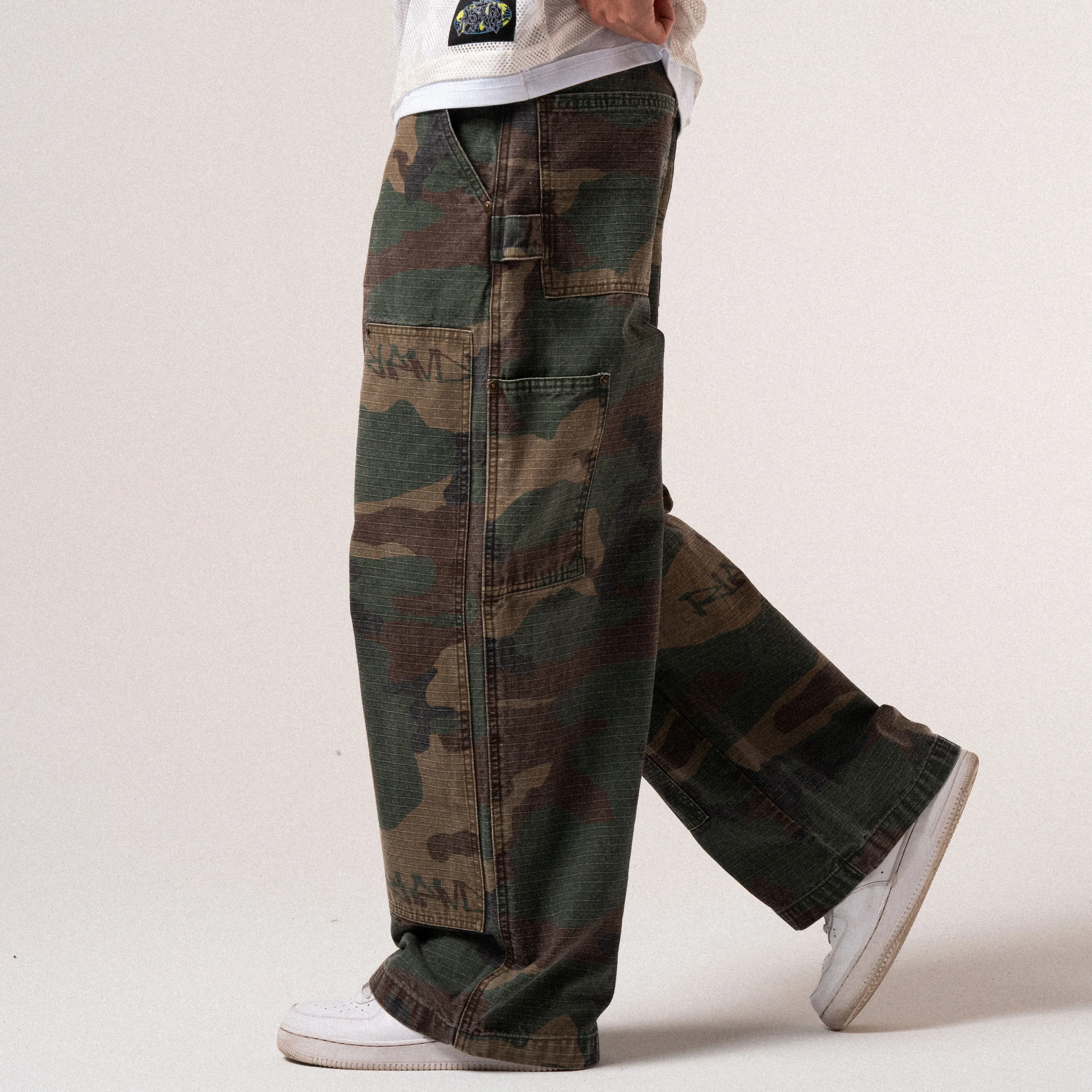 Claws Camo Extra Wide Fit Carpenter Pants (Multi) - Image 4