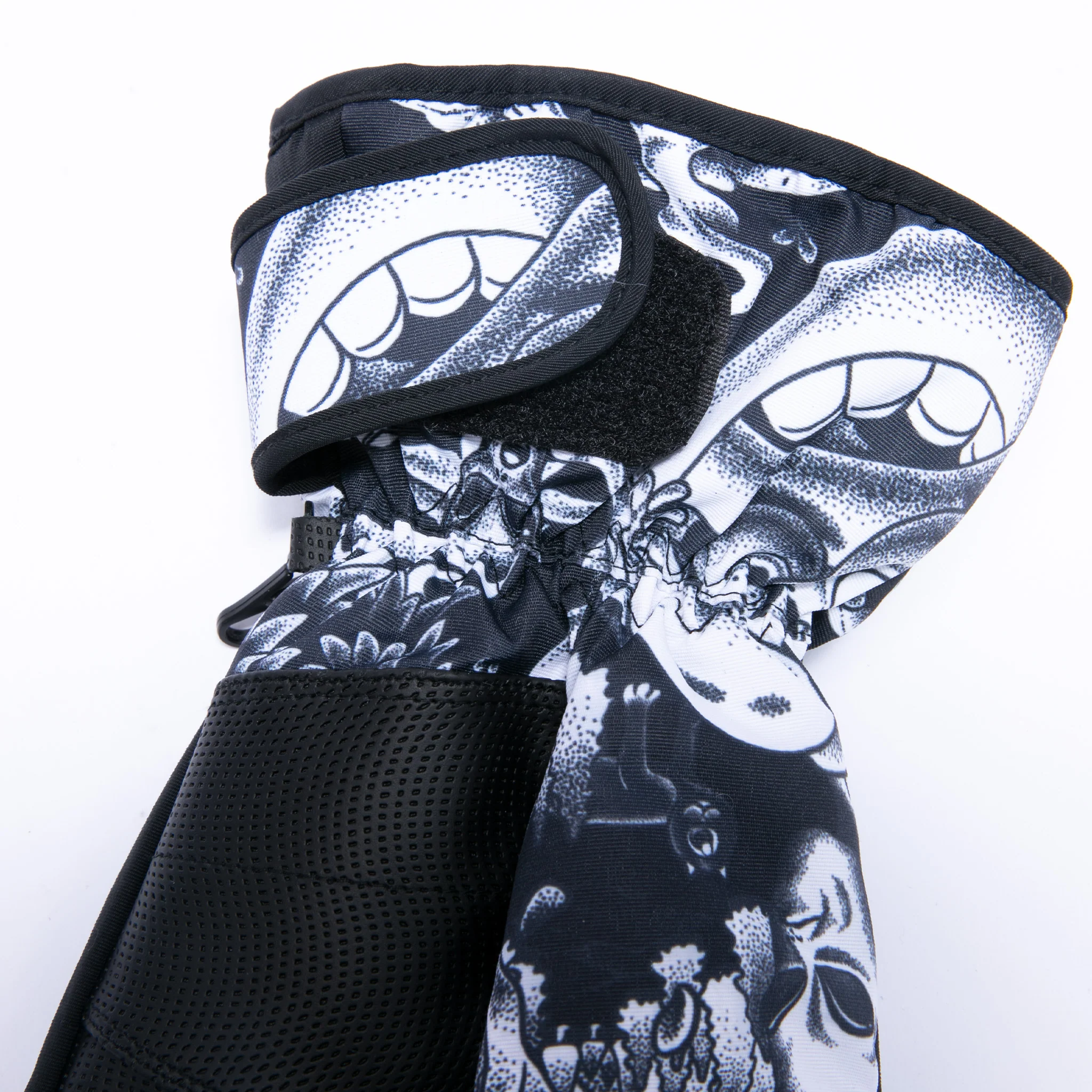 Dark Twisted Fantasy Snow Gloves (Black/White) - Image 3