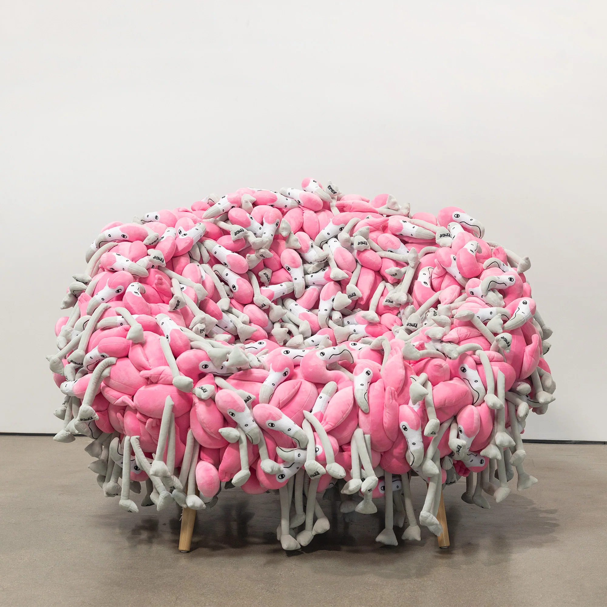 Flamingo Plush Chair - Image 5
