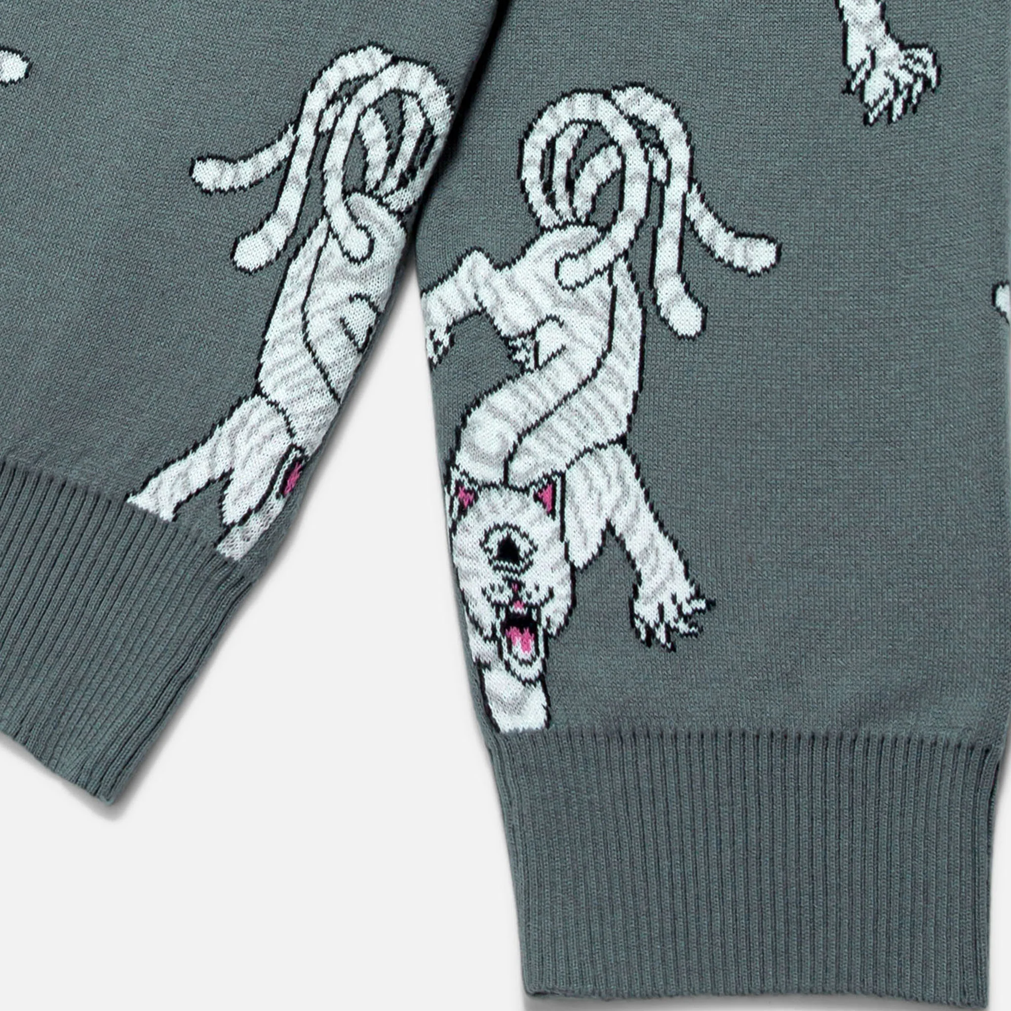 Isobu Nerm Knit Sweater (Grey) - Image 5