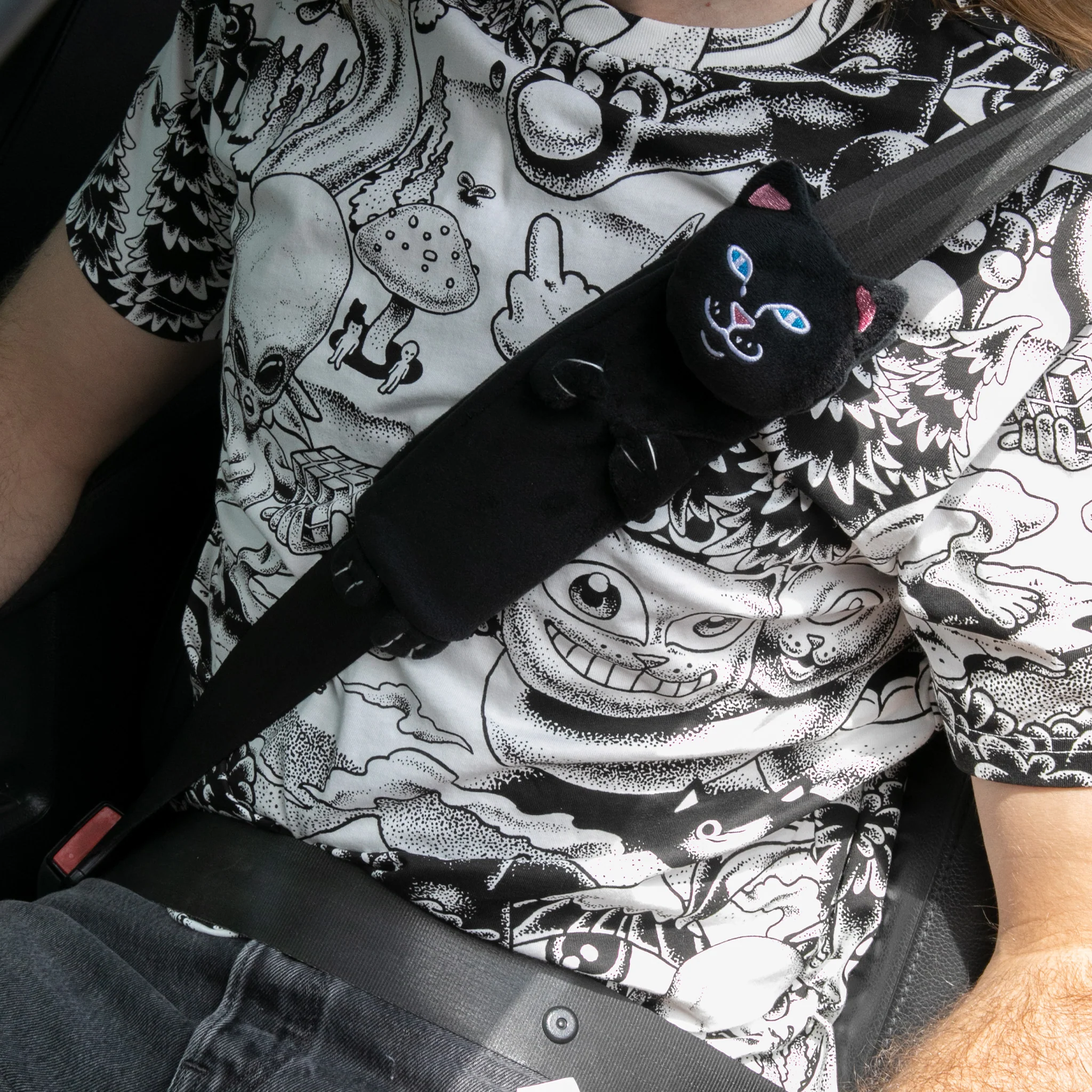 Jermal Seat Belt Cover (Black) - Image 2