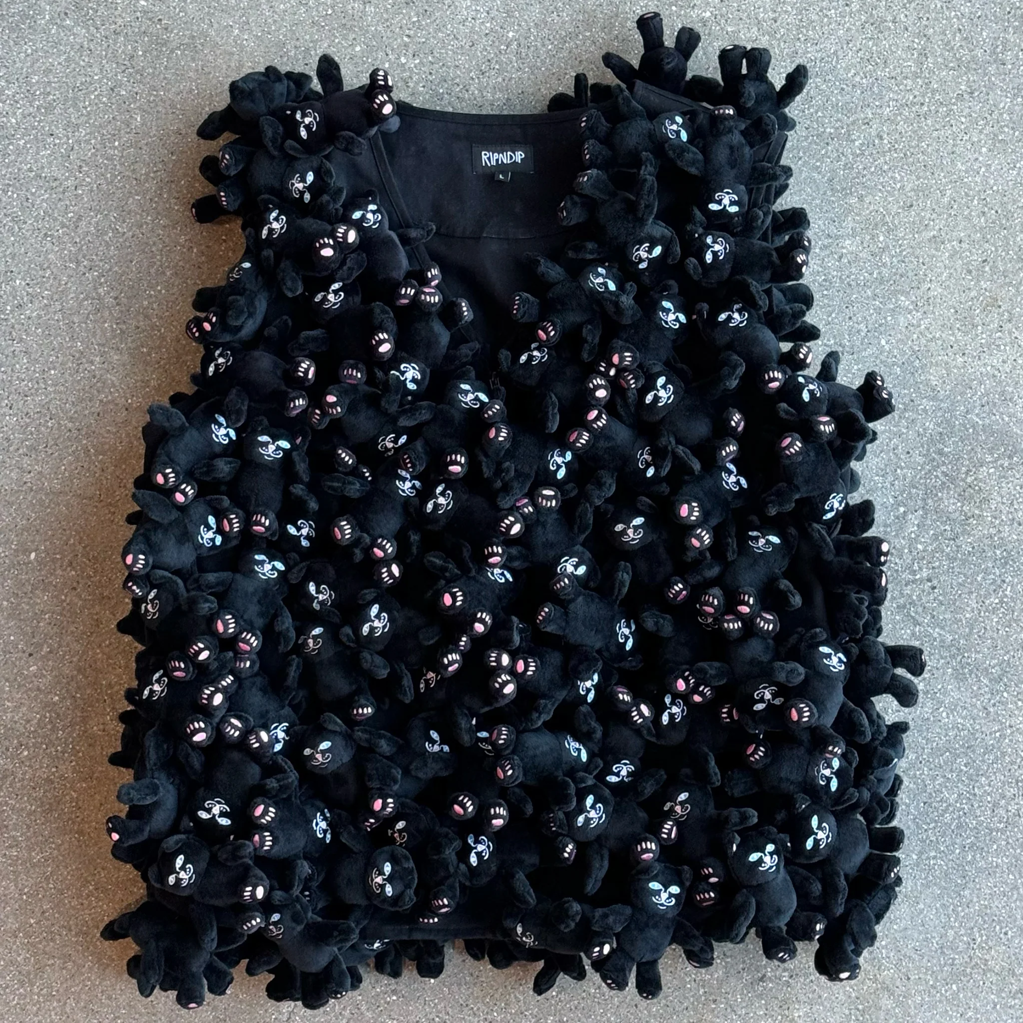 Jermie Plush Vest (Black) - Image 3