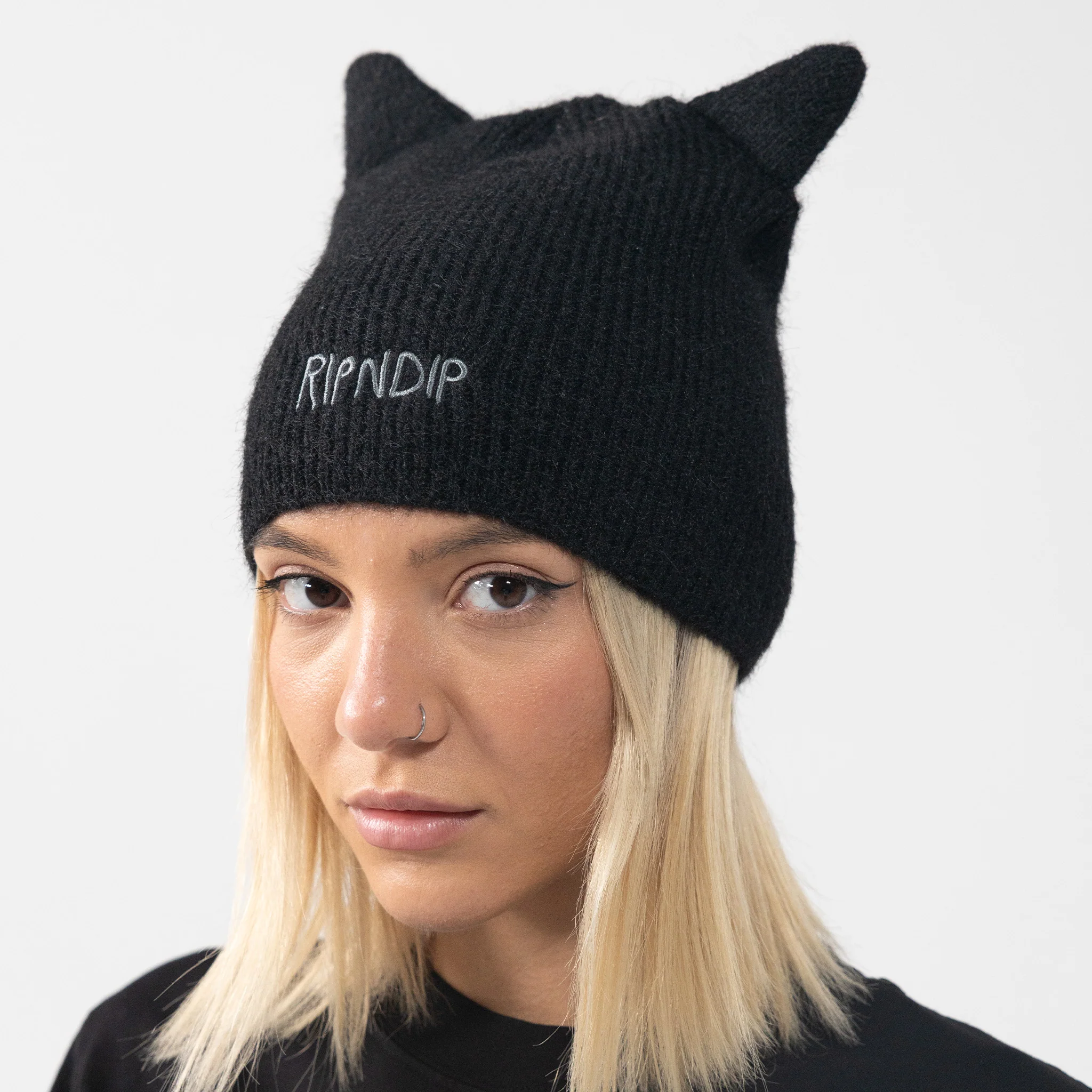 Kitty Ears Mohair Beanie (Black) - Image 2