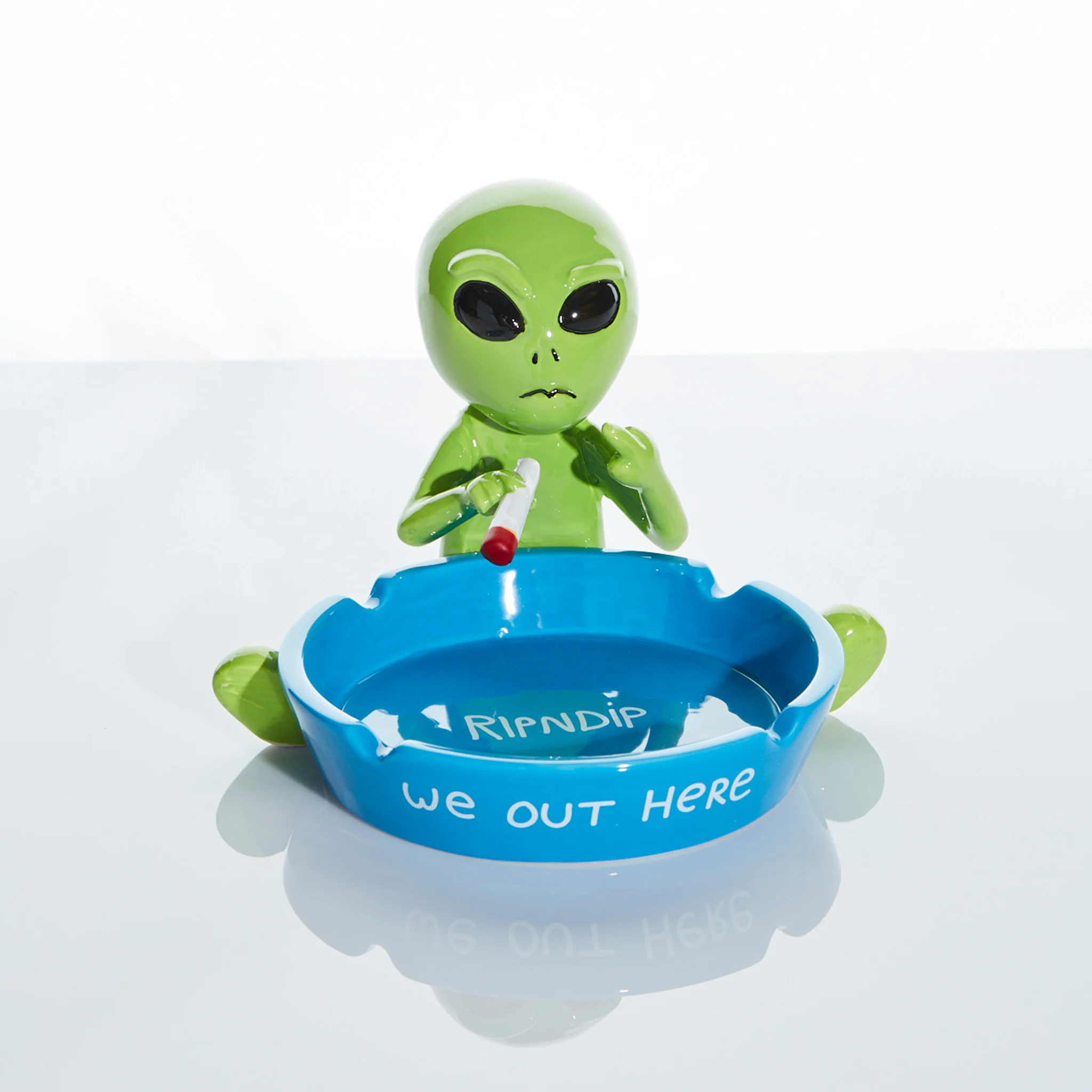 We Out Here Alien Ash Tray