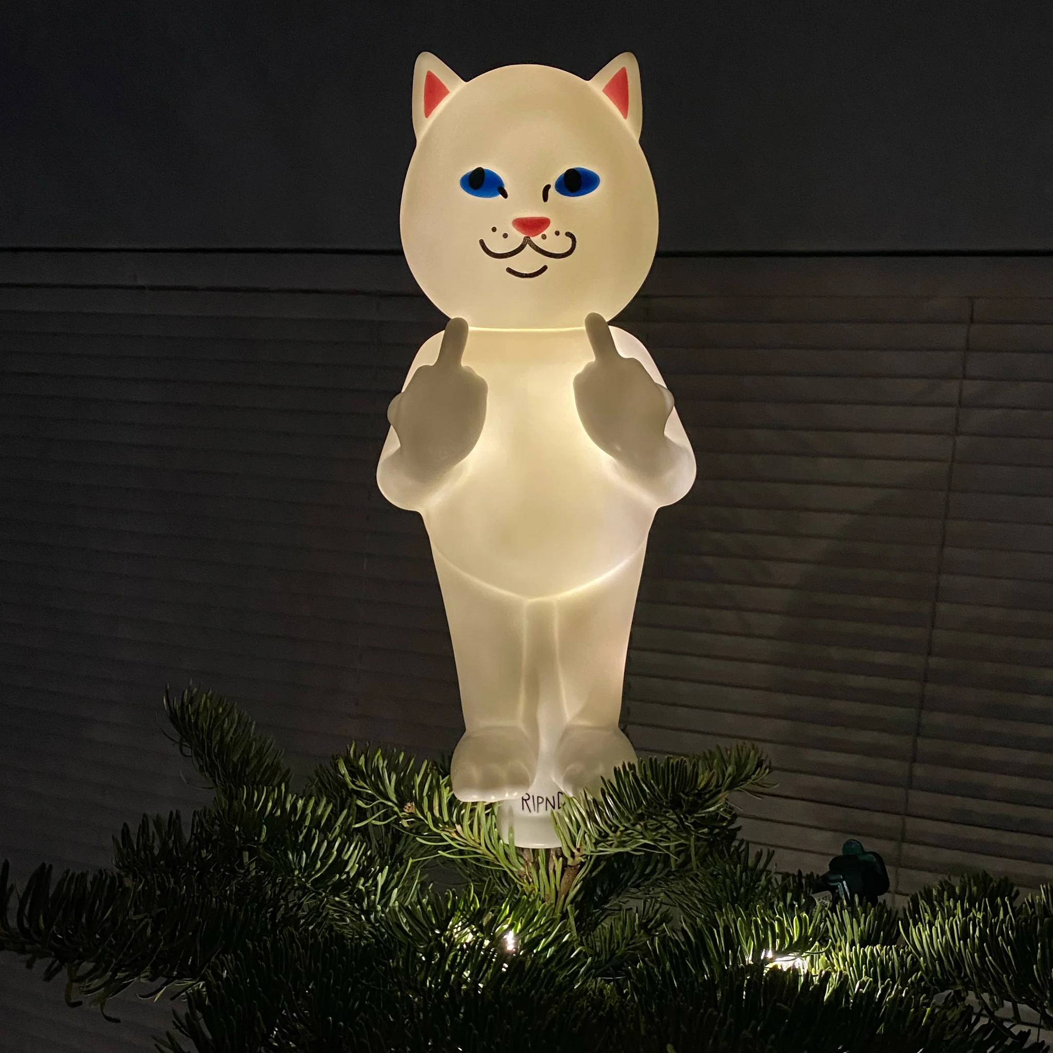 Lord Nermal Light Up Tree Topper (White) - Image 2