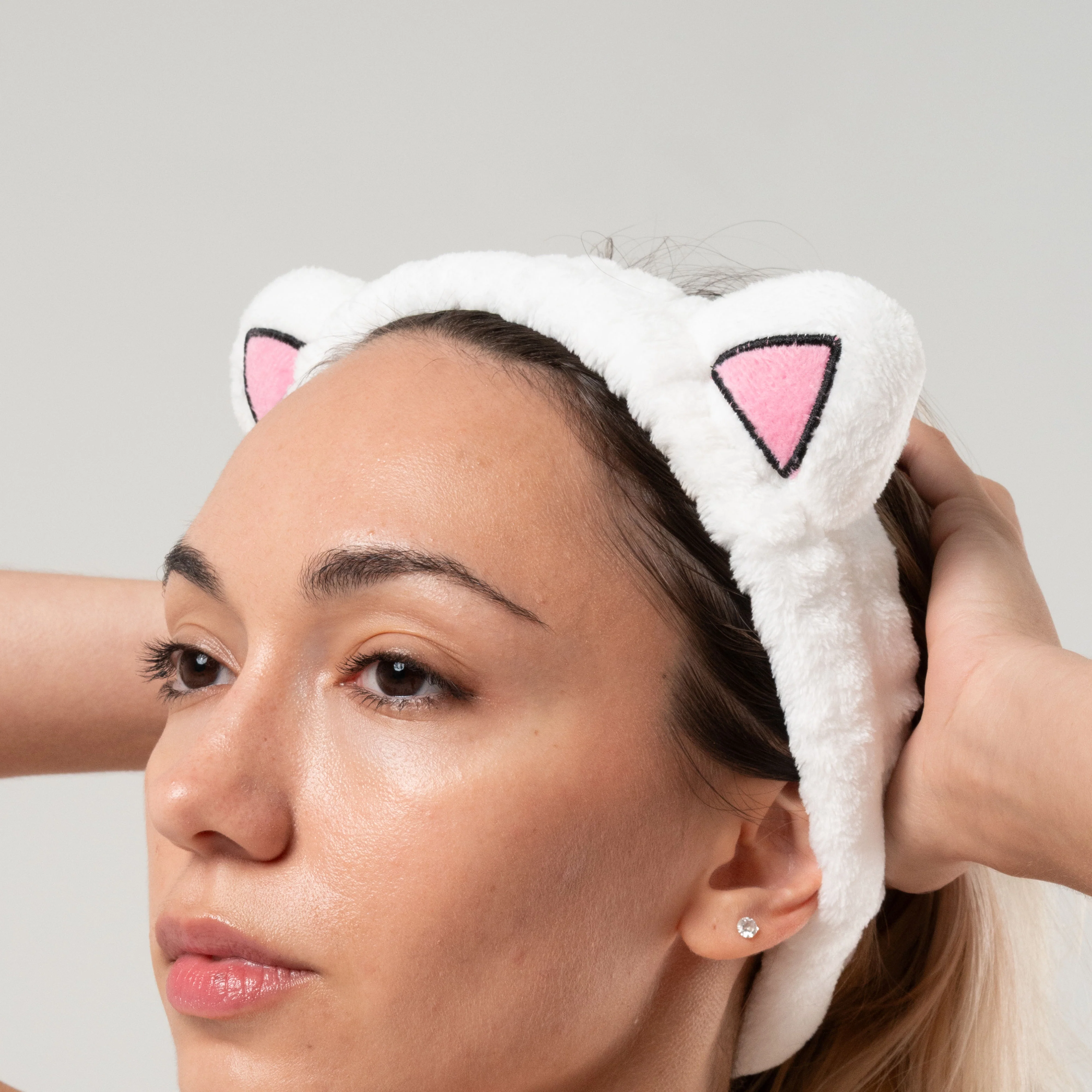 Lord Nermal Skincare Headband (White) - Image 4