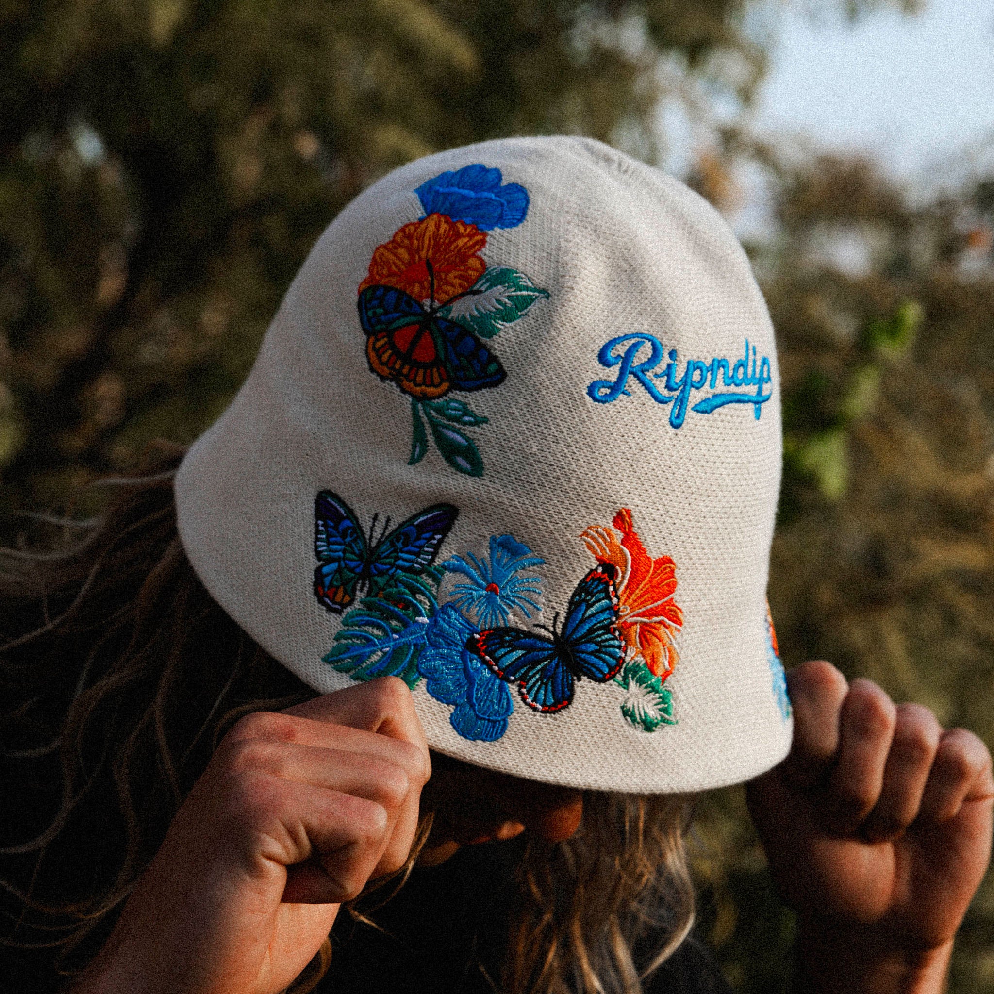 Los Ripndip Crochet Bucket Hat (Off White) - Image 2