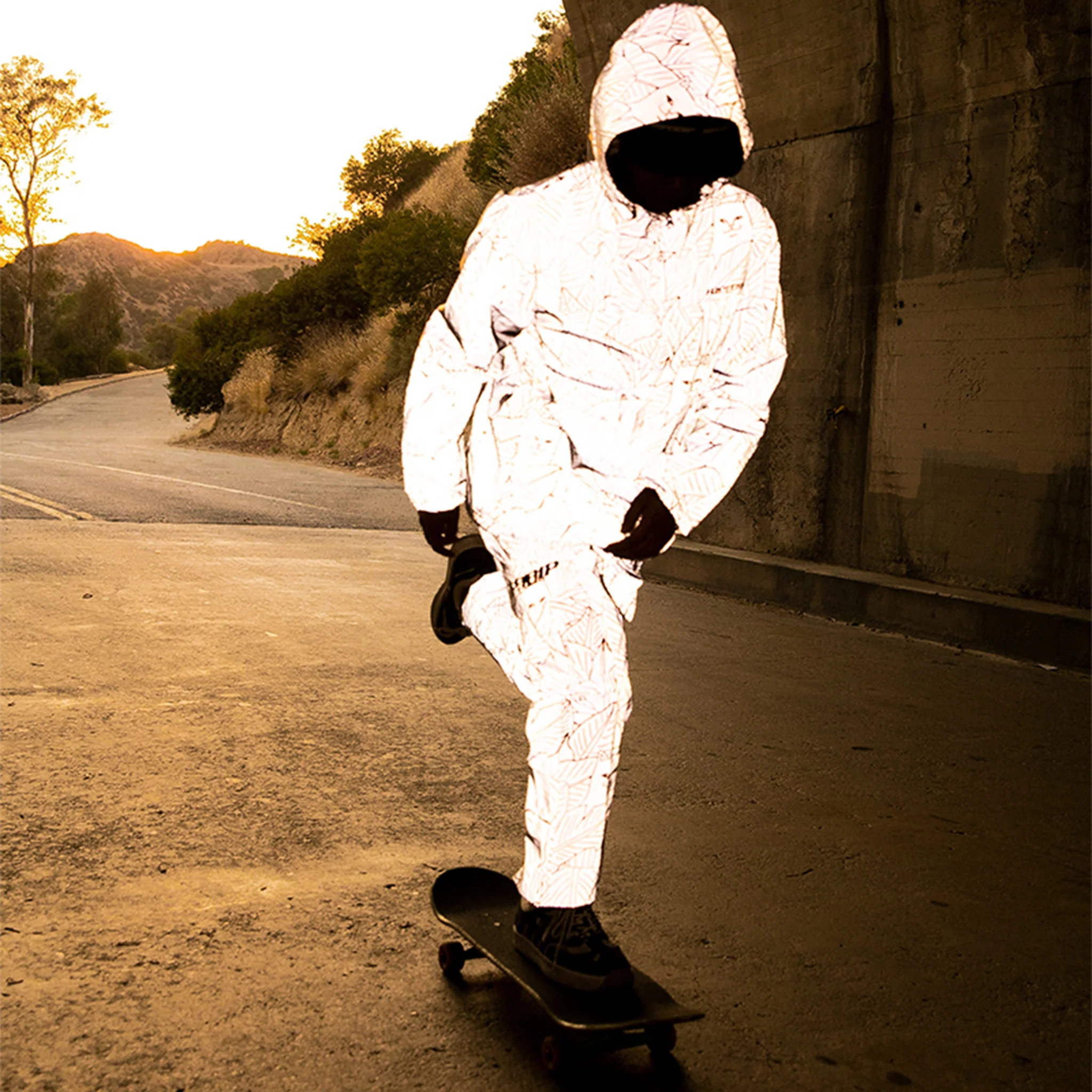 Nermal Leaf Reflective Anorak Jacket (Reflective) - Image 2