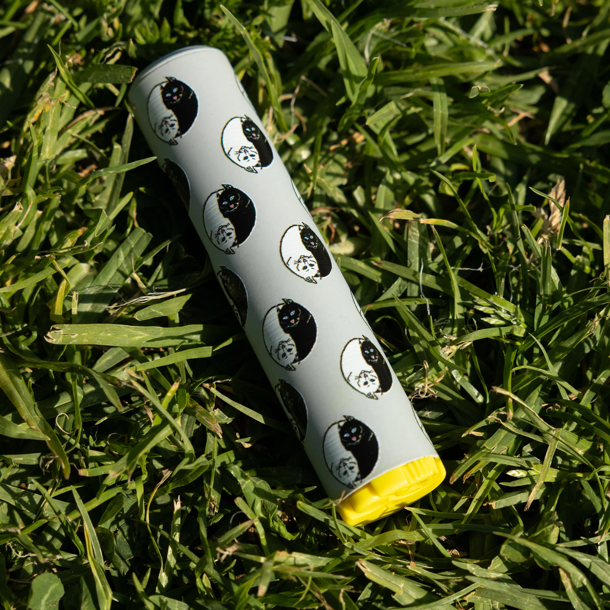 Nermal Yang NAAR Lighter (Grey) - Image 3
