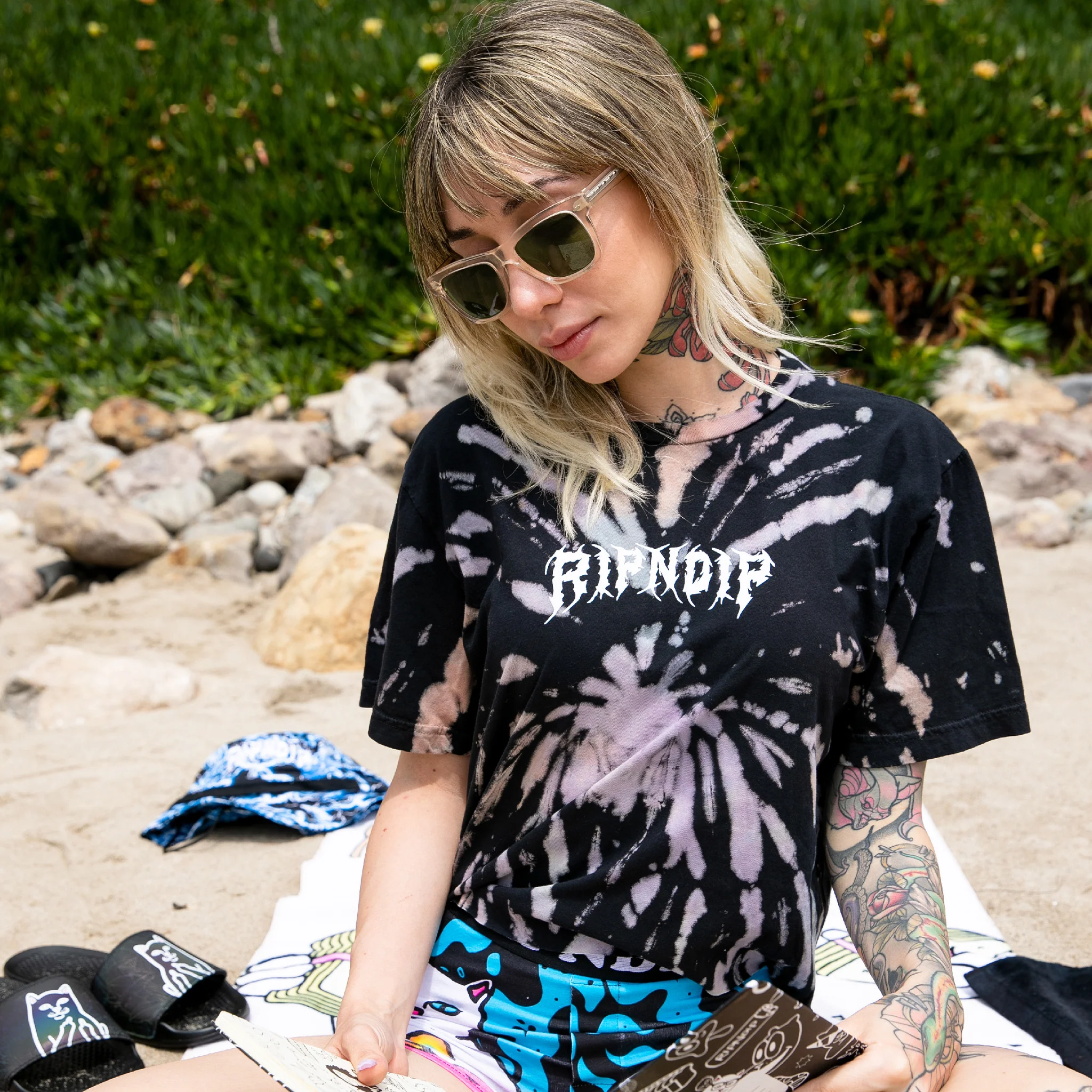 Nikola Crop Tee (Black/Peach/Purple Tie Dye) - Image 3