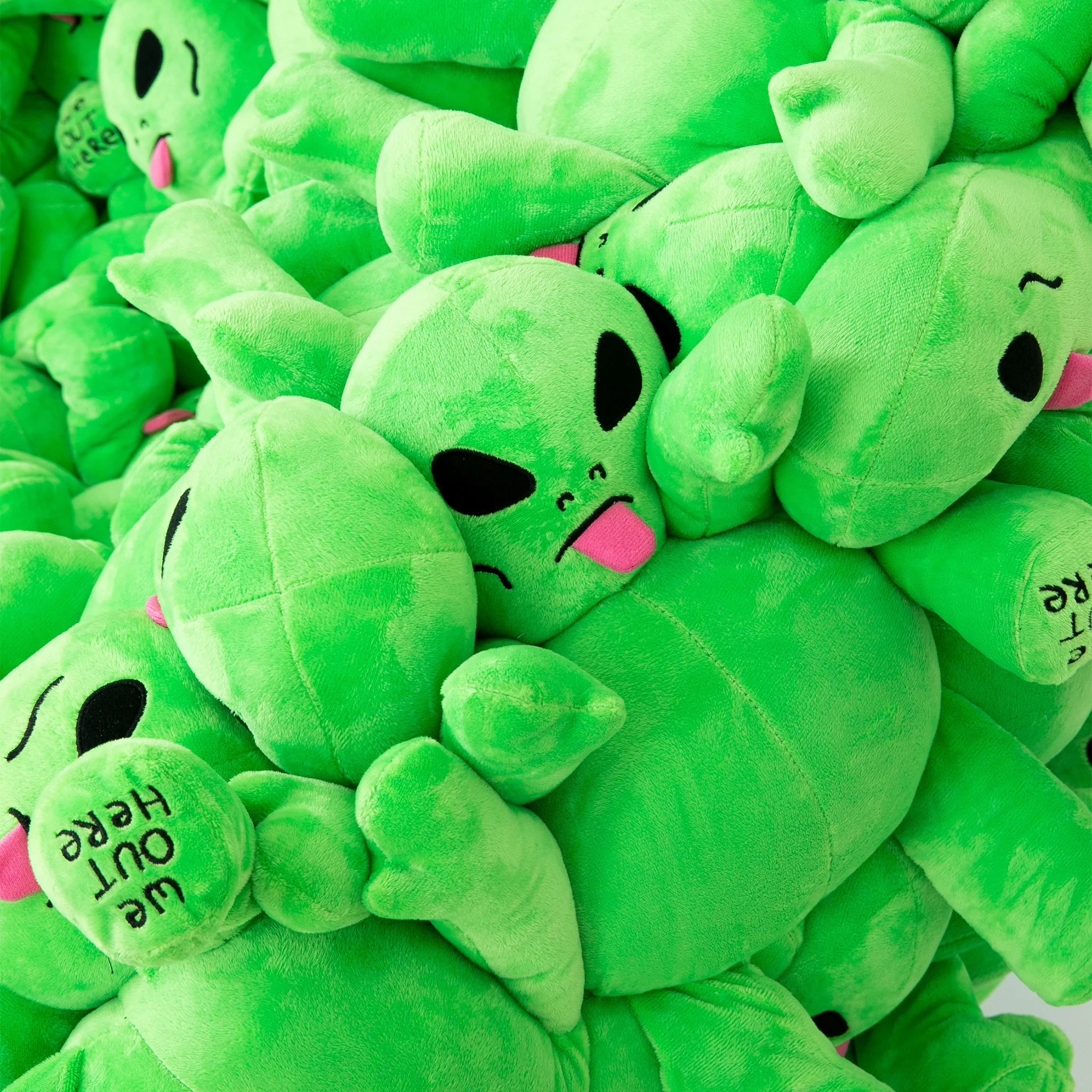 Alien Plush Chair - Image 4