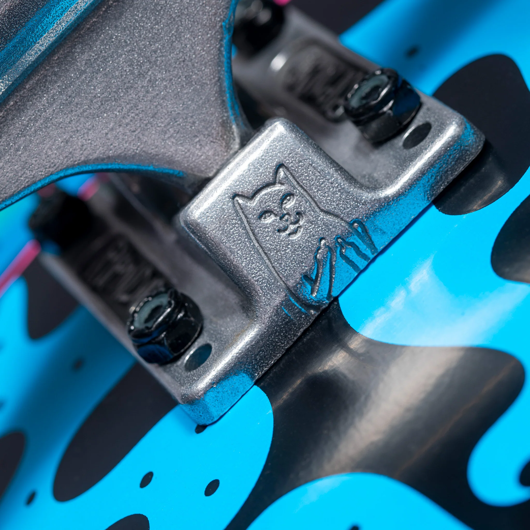 Psychedelic Complete Skateboard (Blue) - Image 6