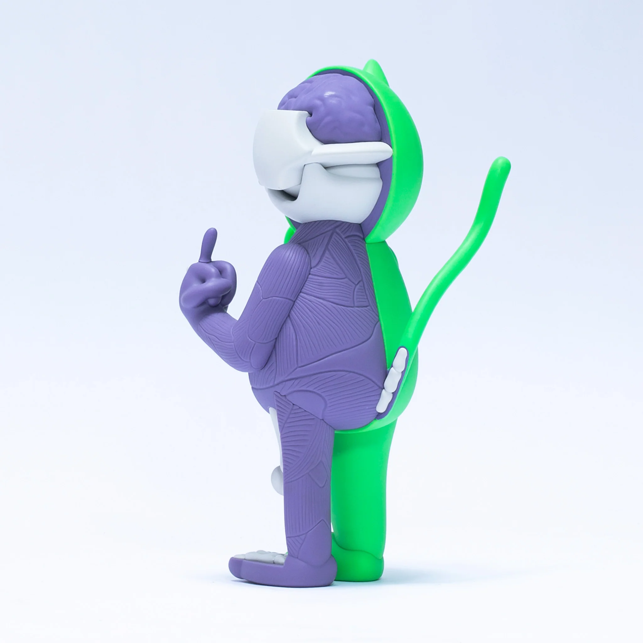 R Nerm Æ-09 Vinyl Figure - Image 6