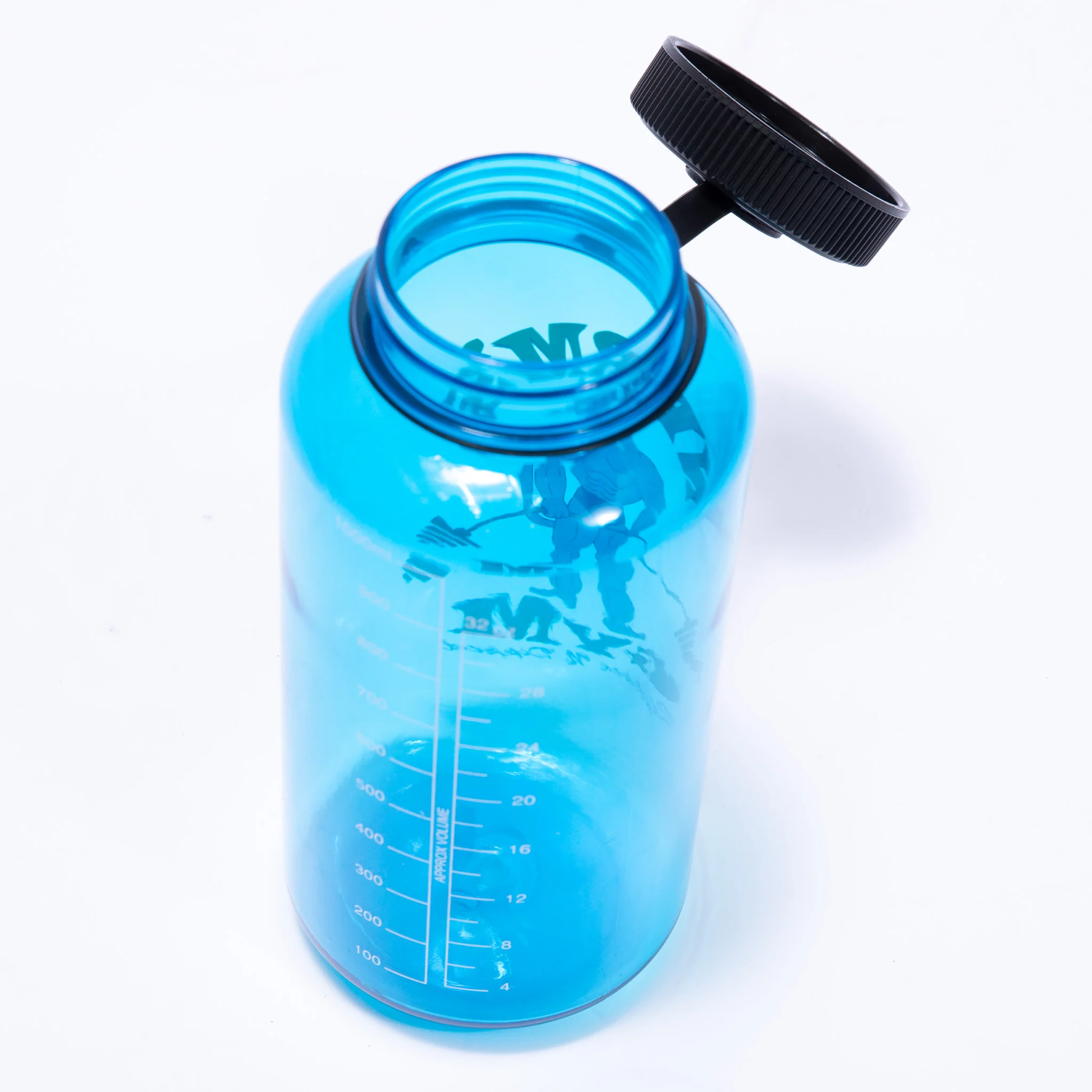 Ripped N Dipped Water Bottle (Blue) - Image 3