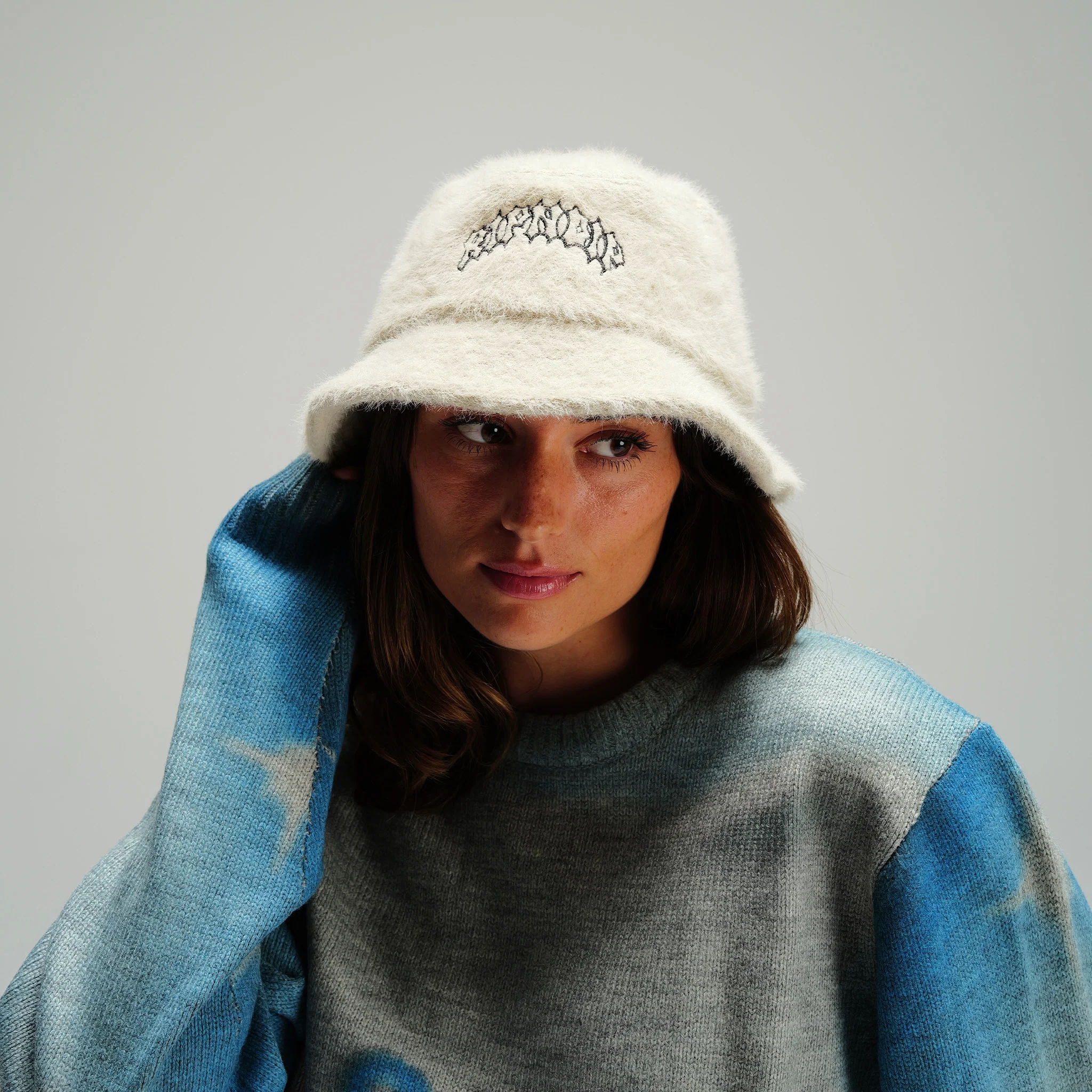 Rosary Sherpa Bucket Hat (Off White) - Image 2