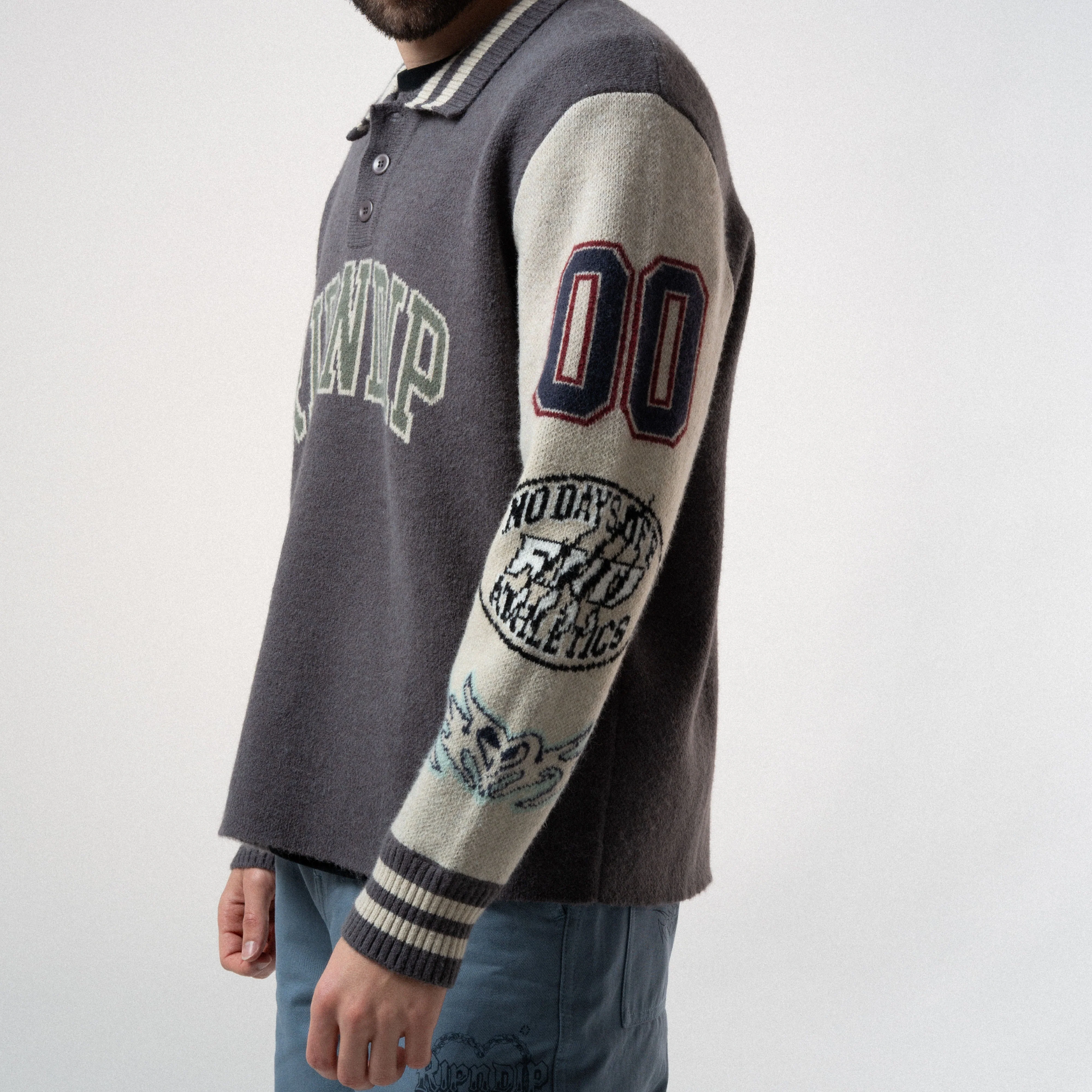 Run It Up Knit Sweater (Charoal / Cream) - Image 3