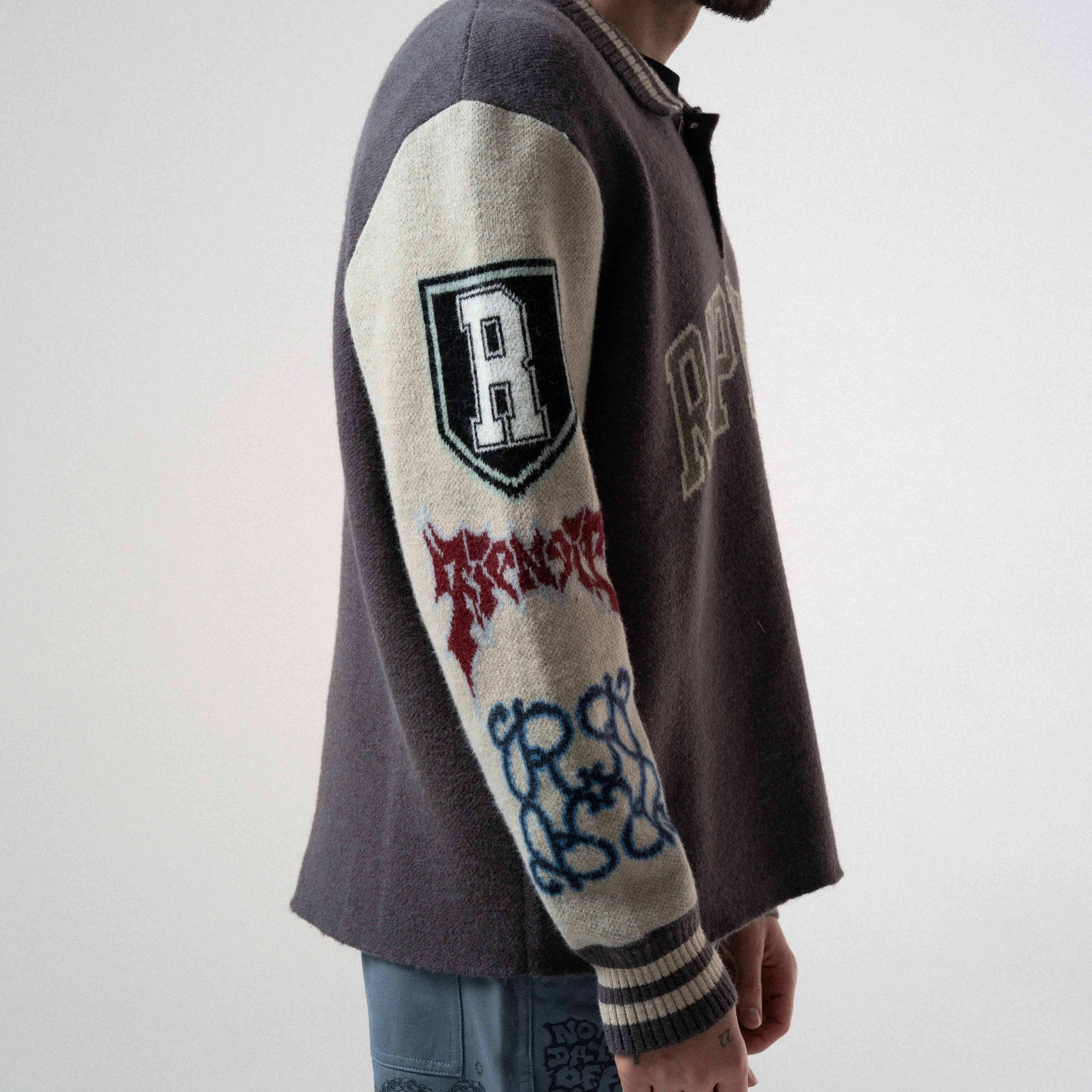 Run It Up Knit Sweater (Charoal / Cream) - Image 5