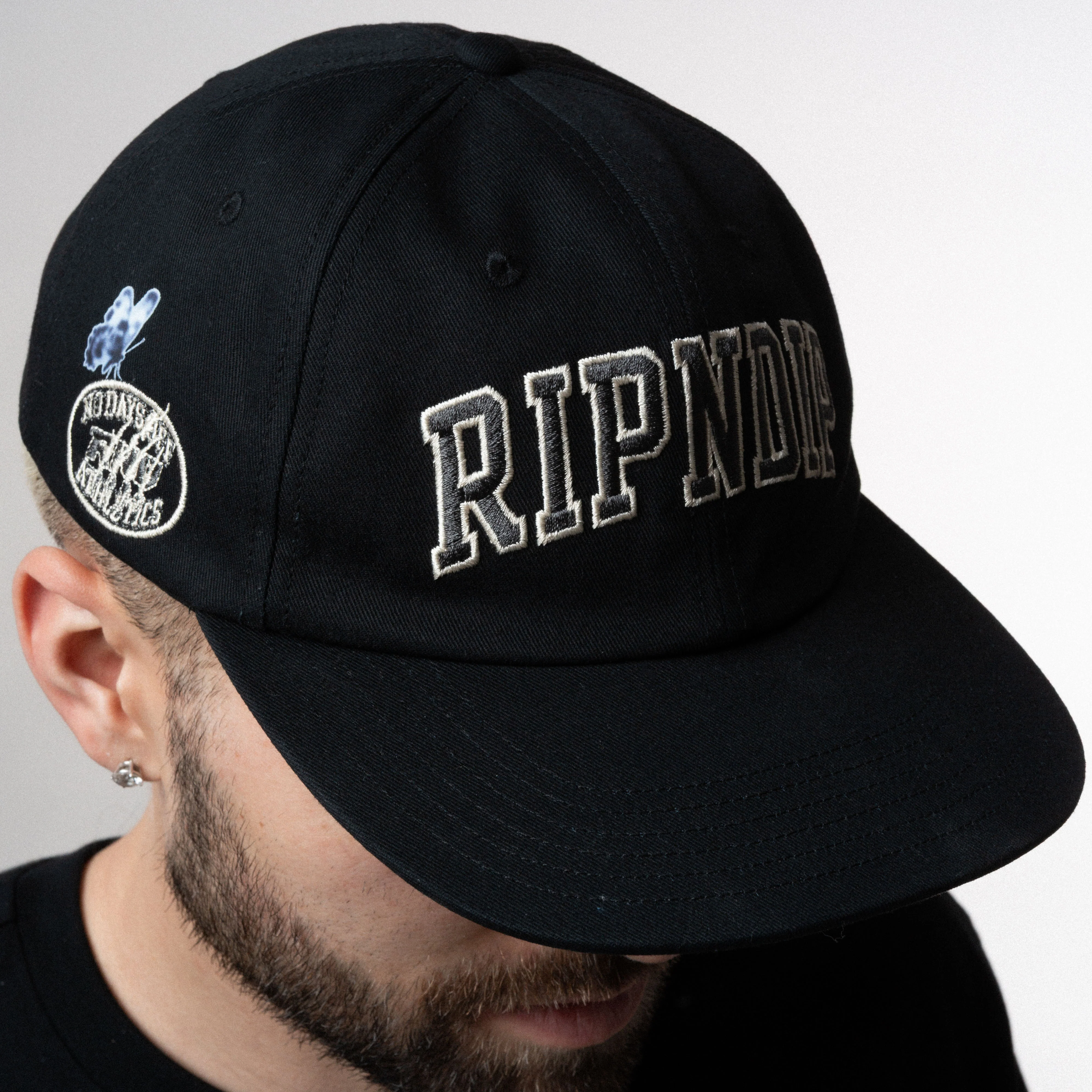 Team Spirit Snapback (Black) - Image 2