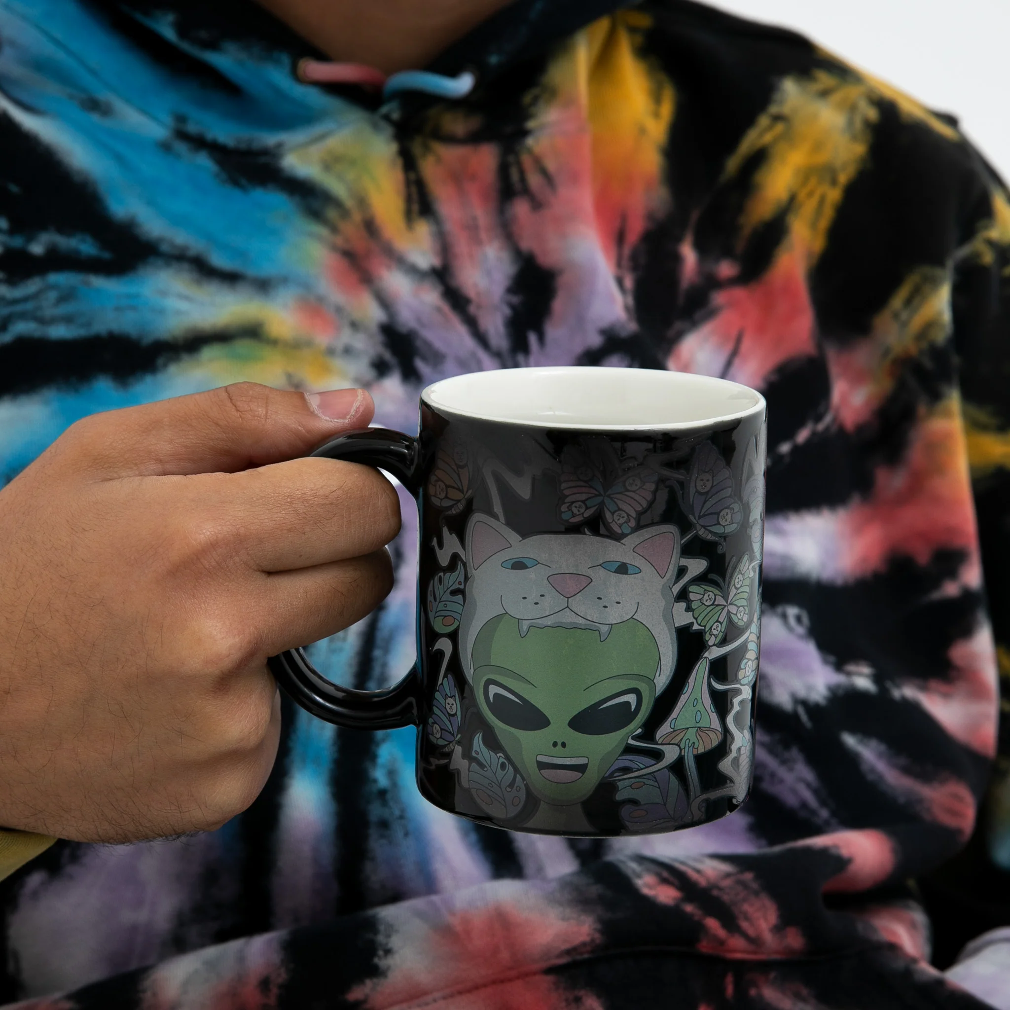 Think Factory Heat Activated Mug - Image 2