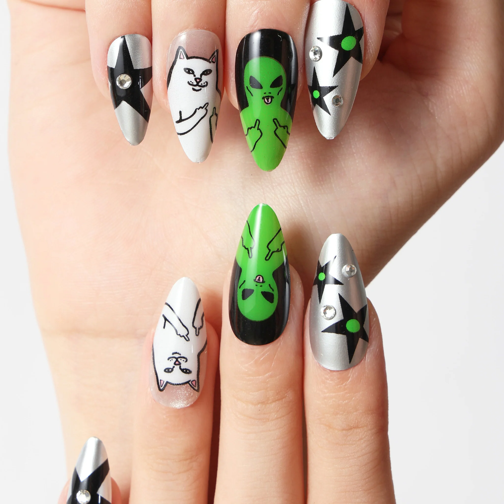 We Out Here Press On Nail Set - Image 3
