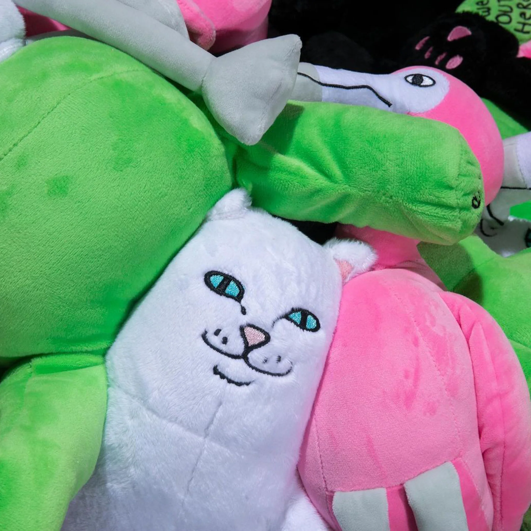 Whole Gang Plush Chair - Image 4